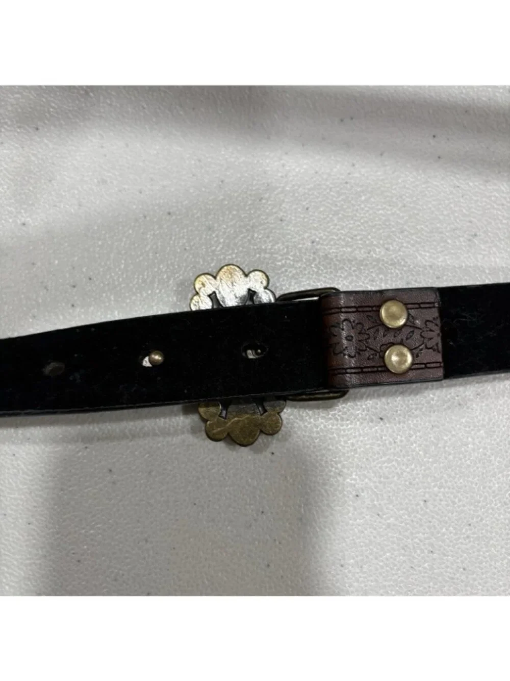 Vinatge Brown Floral Tooled Western Belt Blue Studded Buckle Size 31 Adjustable